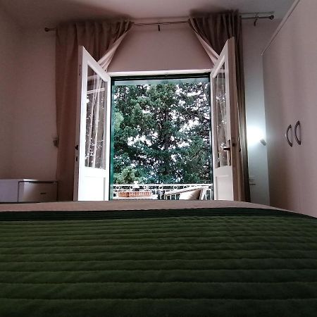 Apartment Borovi With Terrace And Parking بوداكا المظهر الخارجي الصورة